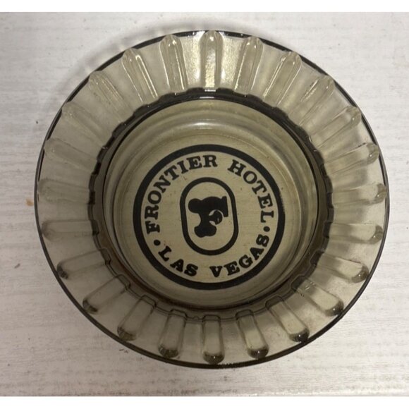 Las Vegas Ashtray Frontier Hotel Vintage Smoky Glass Ribbed Design 4.5" - Picture 2 of 8